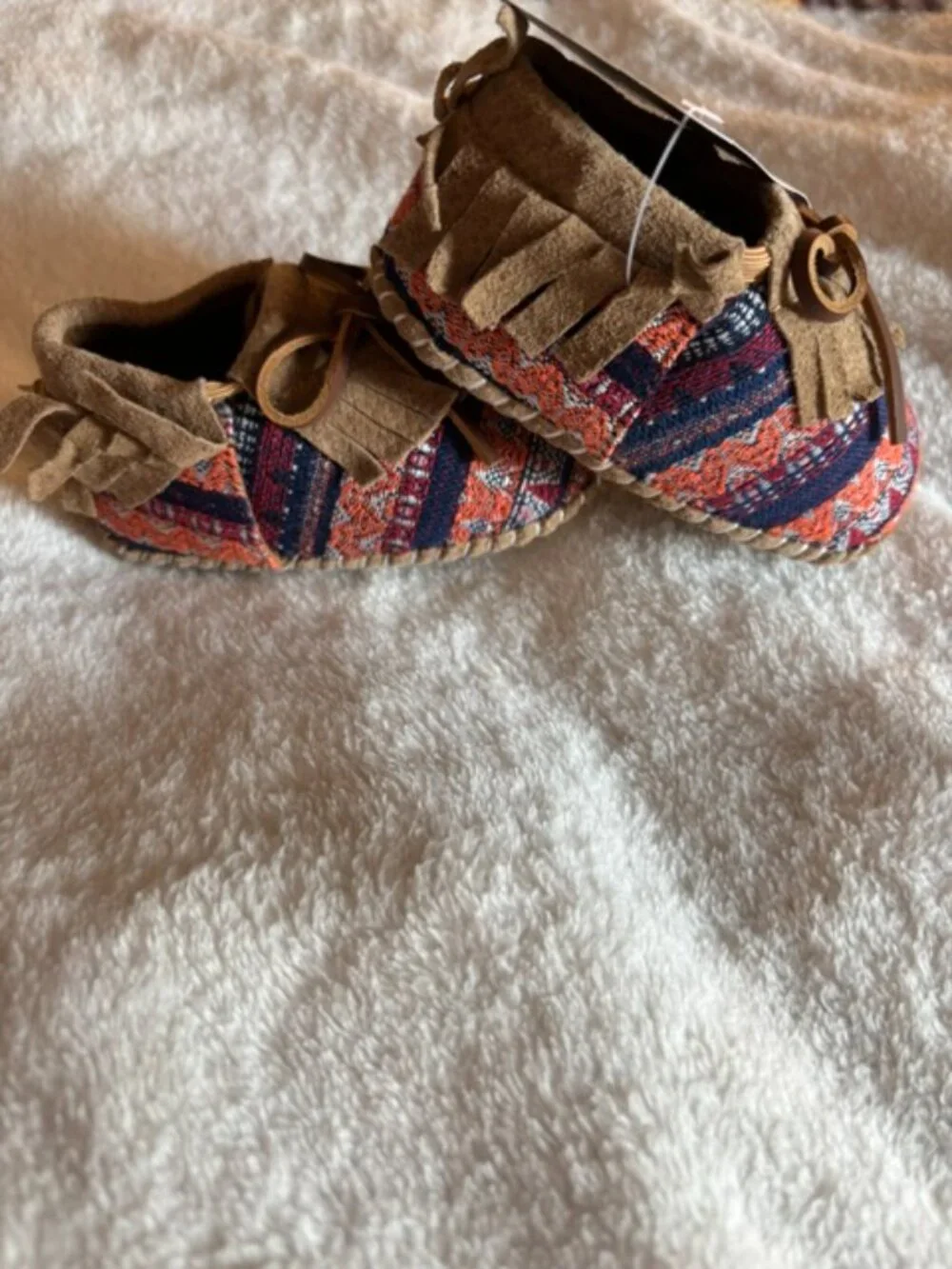 Lamo Baby Fringe Moc Chestnut XL Footwear..2-1